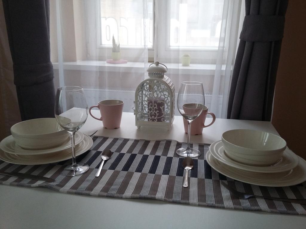 Apartment Vltavska B Prag Exteriör bild