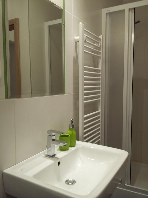 Apartment Vltavska B Prag Exteriör bild